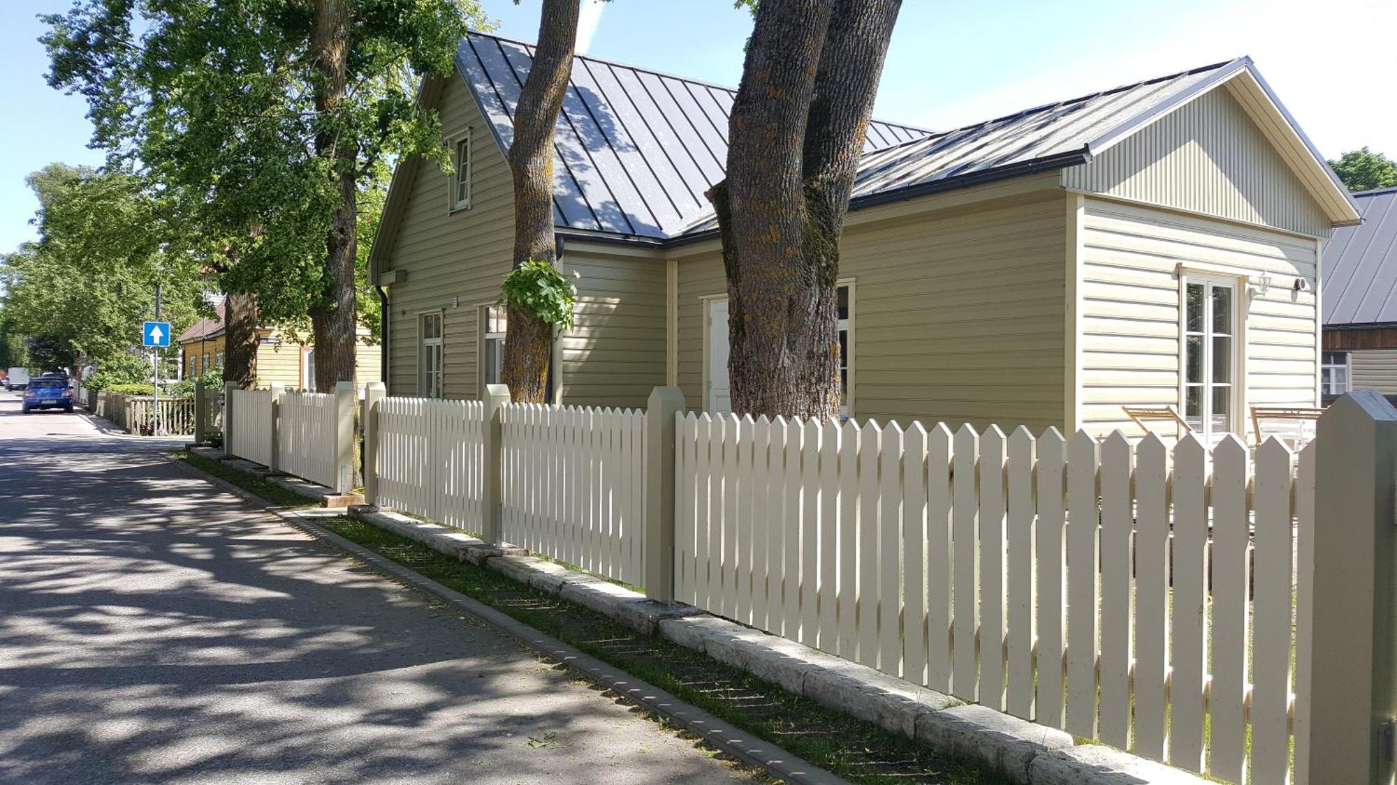 Kuressaare Family And Garden Apartments エクステリア 写真