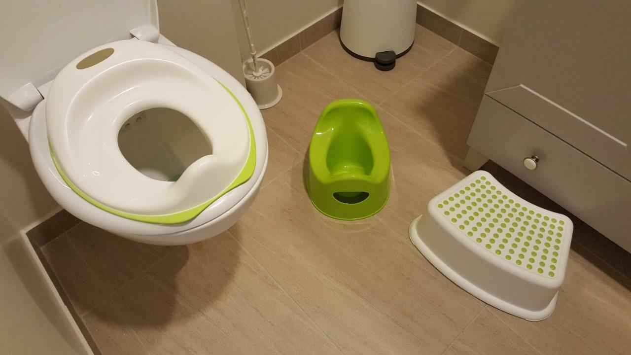 Kuressaare Family And Garden Apartments エクステリア 写真
